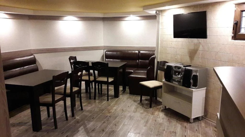 Advel Guest House
