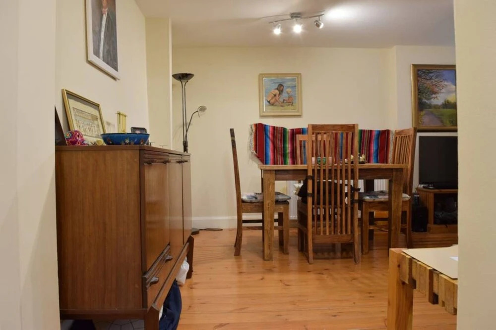 Apartment Near Holloway