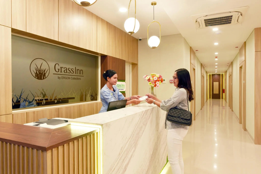 Grass Inn Hotel