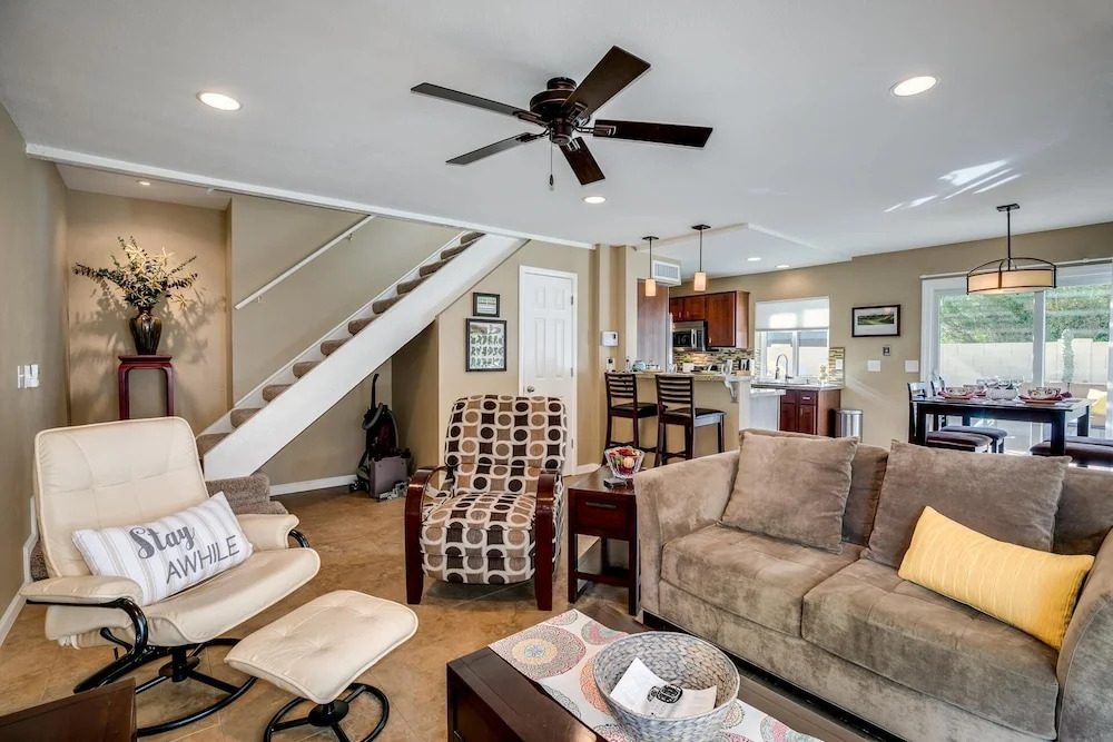 Winston - 2 Br Condo