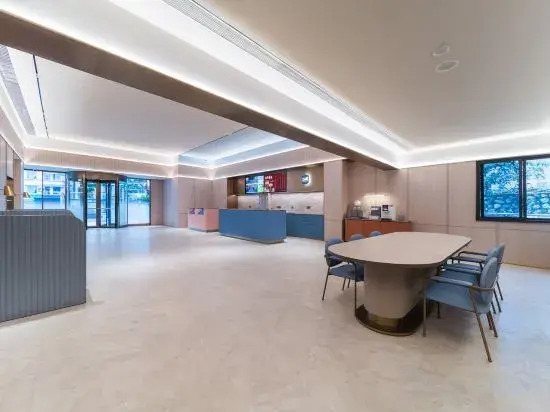 HanTing Hotel (Liuzhou Railway Station Chengzhan Road)