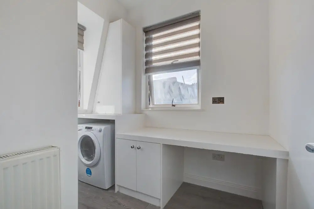 Contemporary 3-bed Apartment in Fulham, London