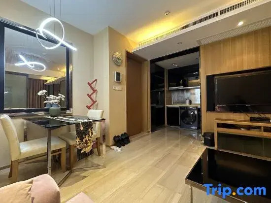Zhucheng Xingxing Homestay (Gaode Land Plaza)