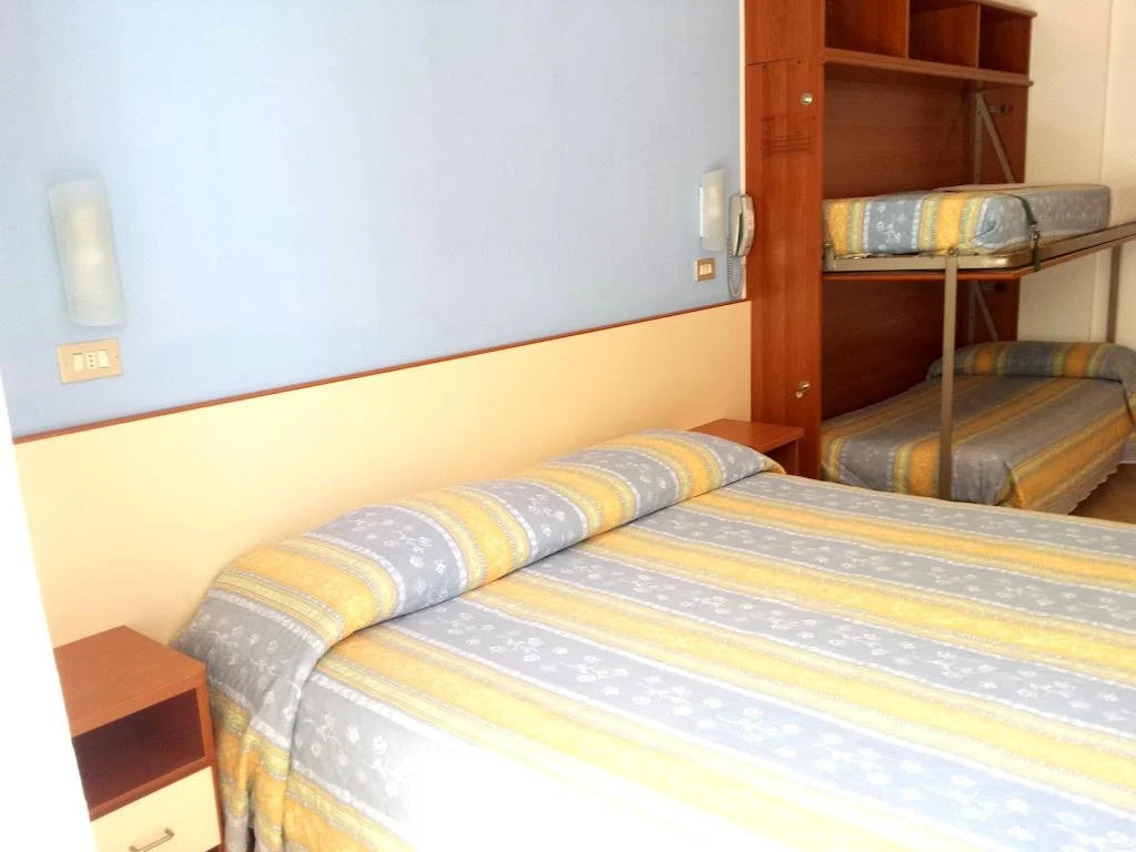 Hotel Altis