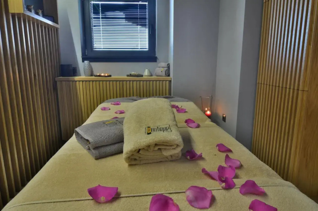 Hotel Boutique by BlackSeaRama Golf, Small Luxury Hotels of the World