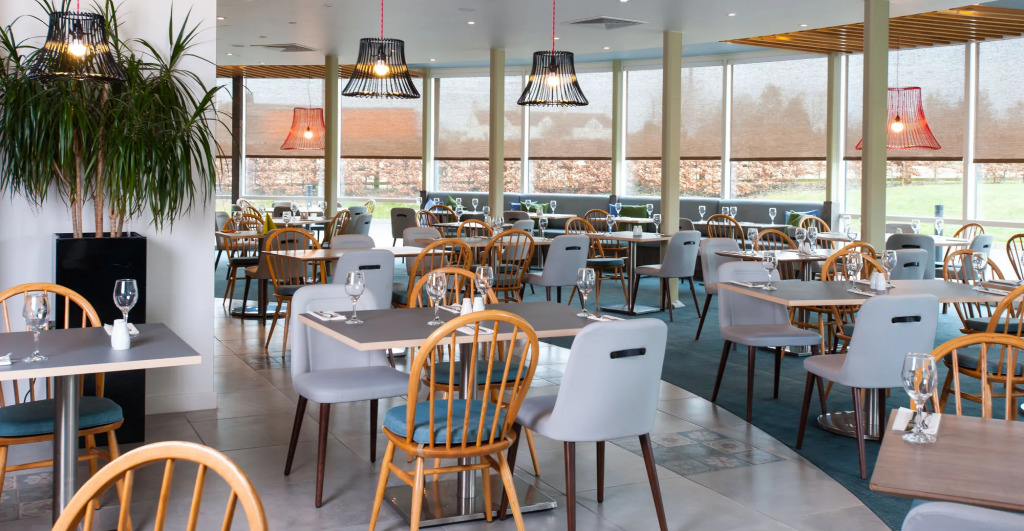 Holiday Inn Salisbury - Stonehenge by IHG