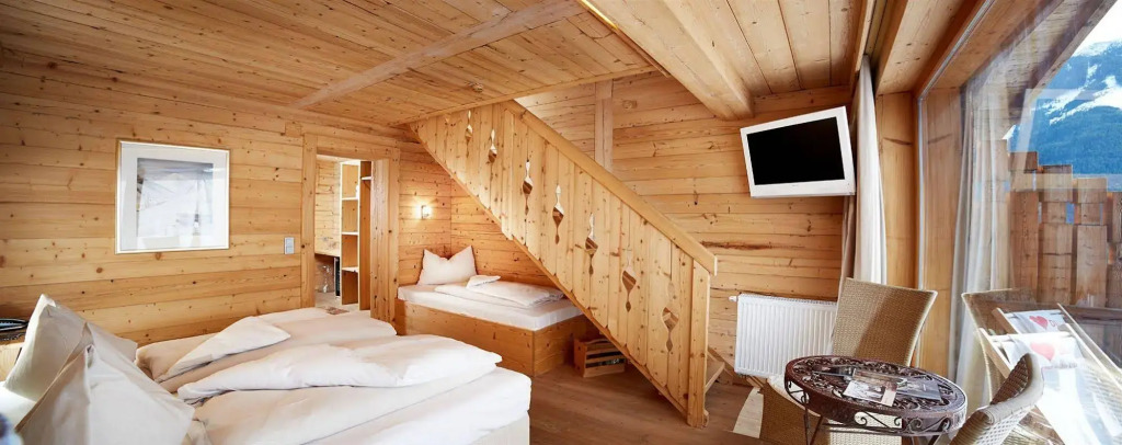 Art & Ski-in Hotel Hinterhag