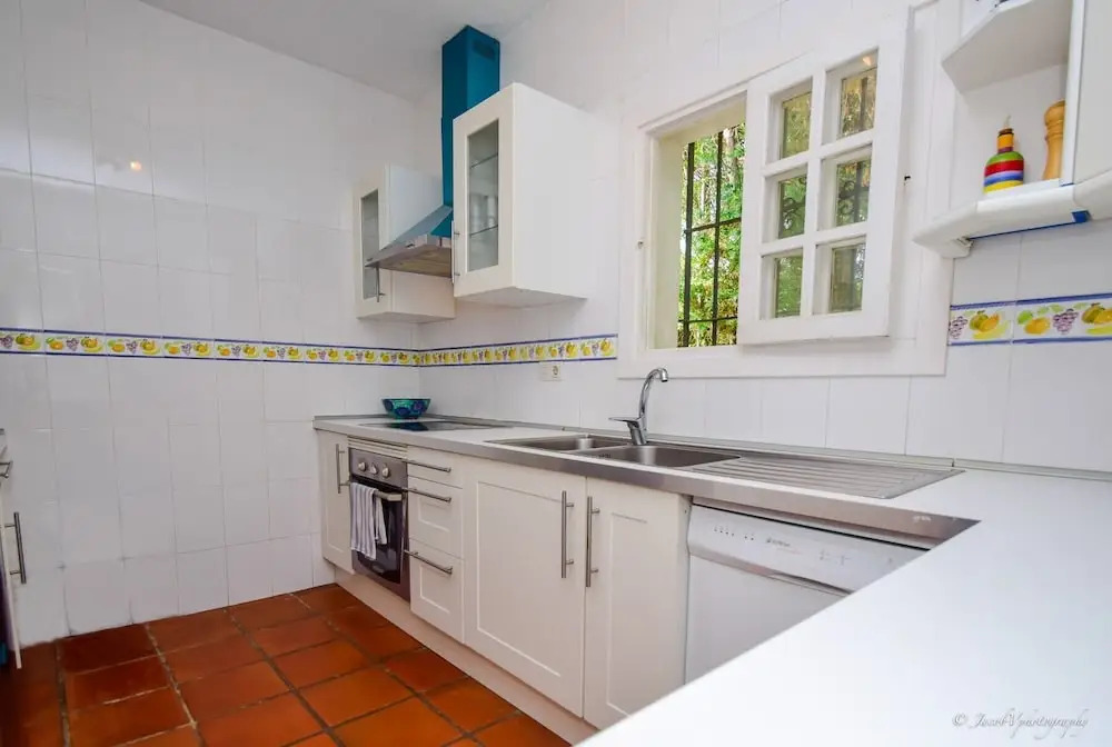 Cutest Beach Villa - 30 M To Beach