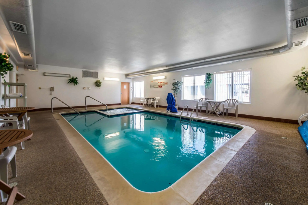 Econo Lodge Colorado Springs near Airport
