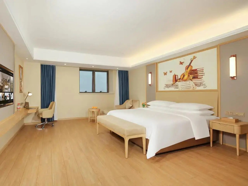 Yijia International Hotel