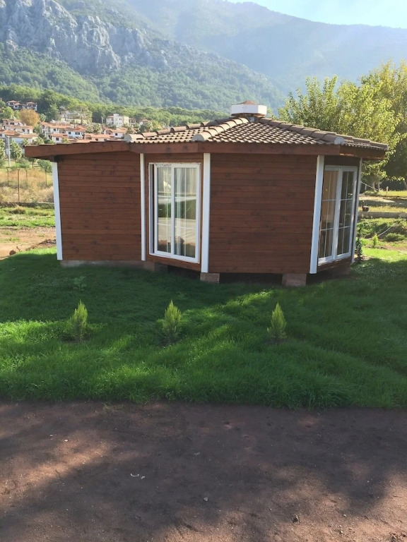Ada Pansiyon Karaoz