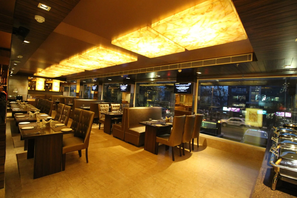 Hotel Golden Grand