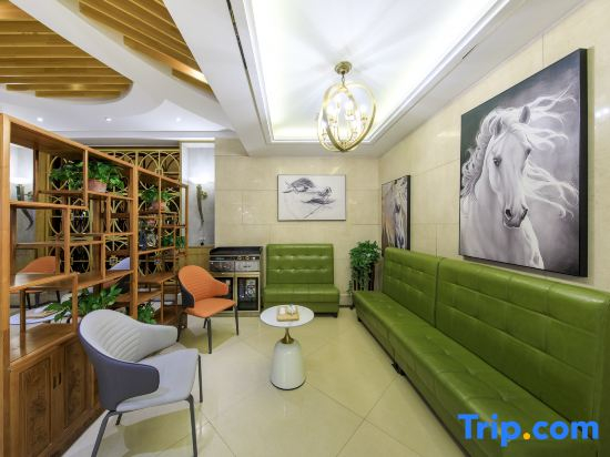 Yiyi Chain Hotel (Hohhot Moore City Branch)