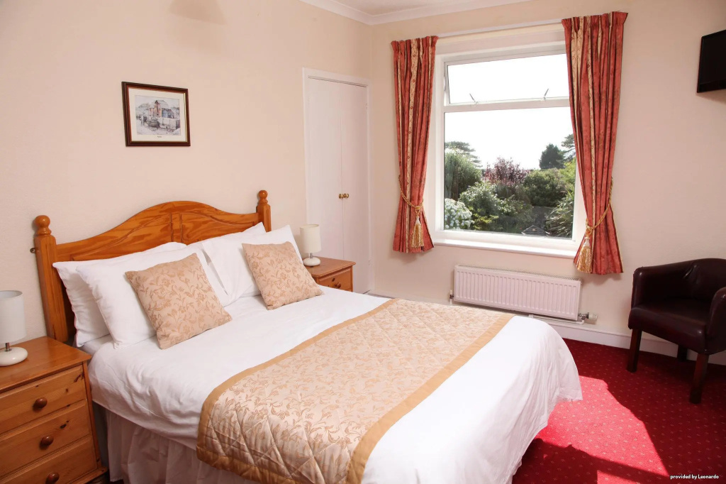 Cliff Head Hotel