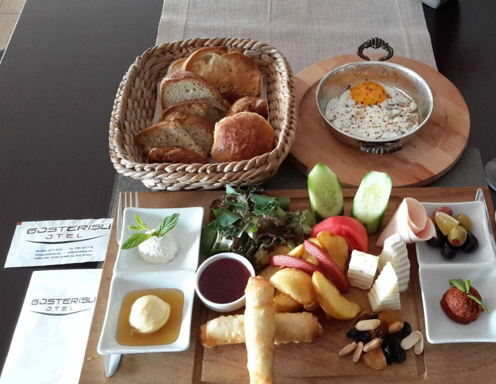 Gosterisli Otel