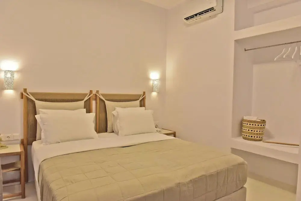 Natura Luxury Villas