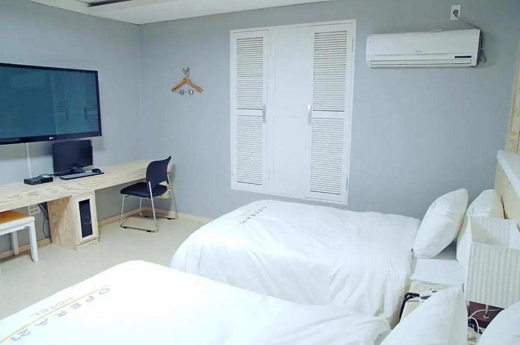 Opera 21 Hotel