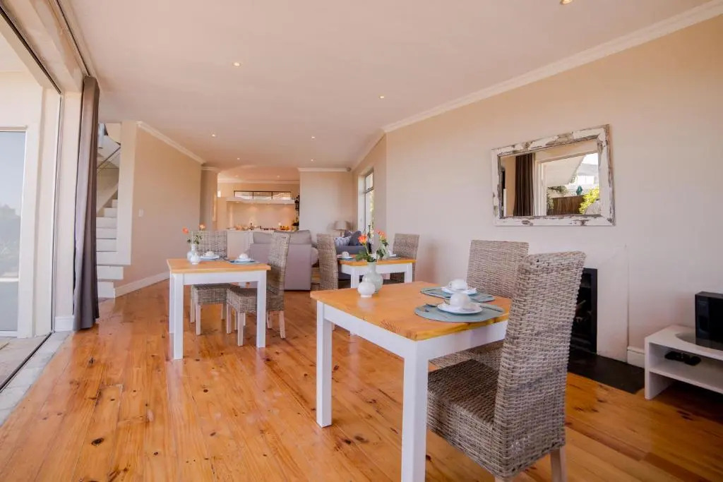 Finchley Guesthouse in Camps Bay