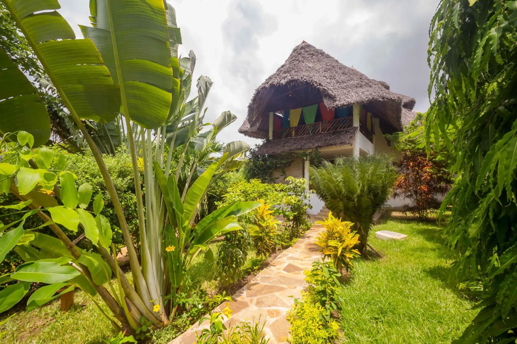 African Huts Villas