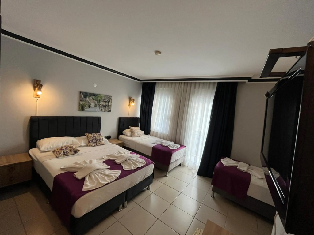 Hotel Lunay