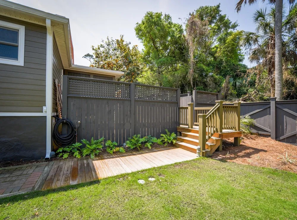 Erie The 213 E Hideaway 1 Bedroom Holiday Home By My Ocean Rentals