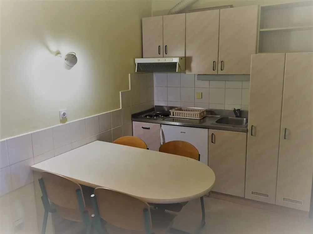 Summer Residence - Hostel