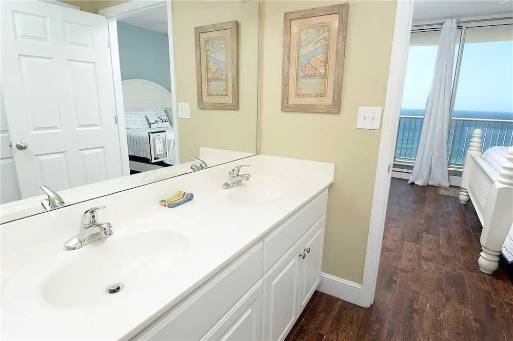 Majestic 1803 West Tower I - Three Bedroom Condo