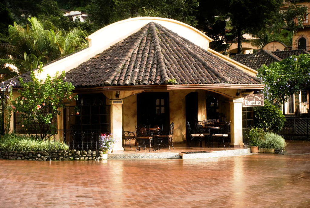 Valle Escondido Resort