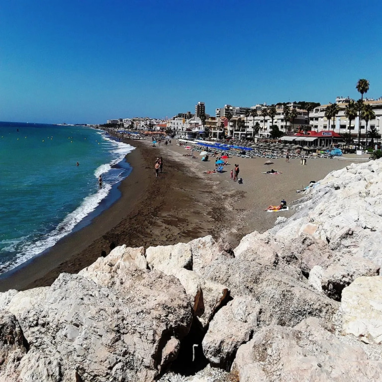 Apartamentos Vicenta Playa Carihuela