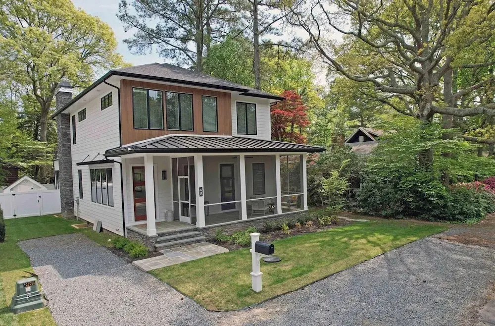 Columbia Avenue 48