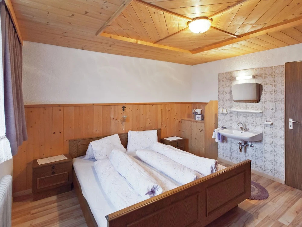 Spacious Apartment near Ski Area in Längenfeld