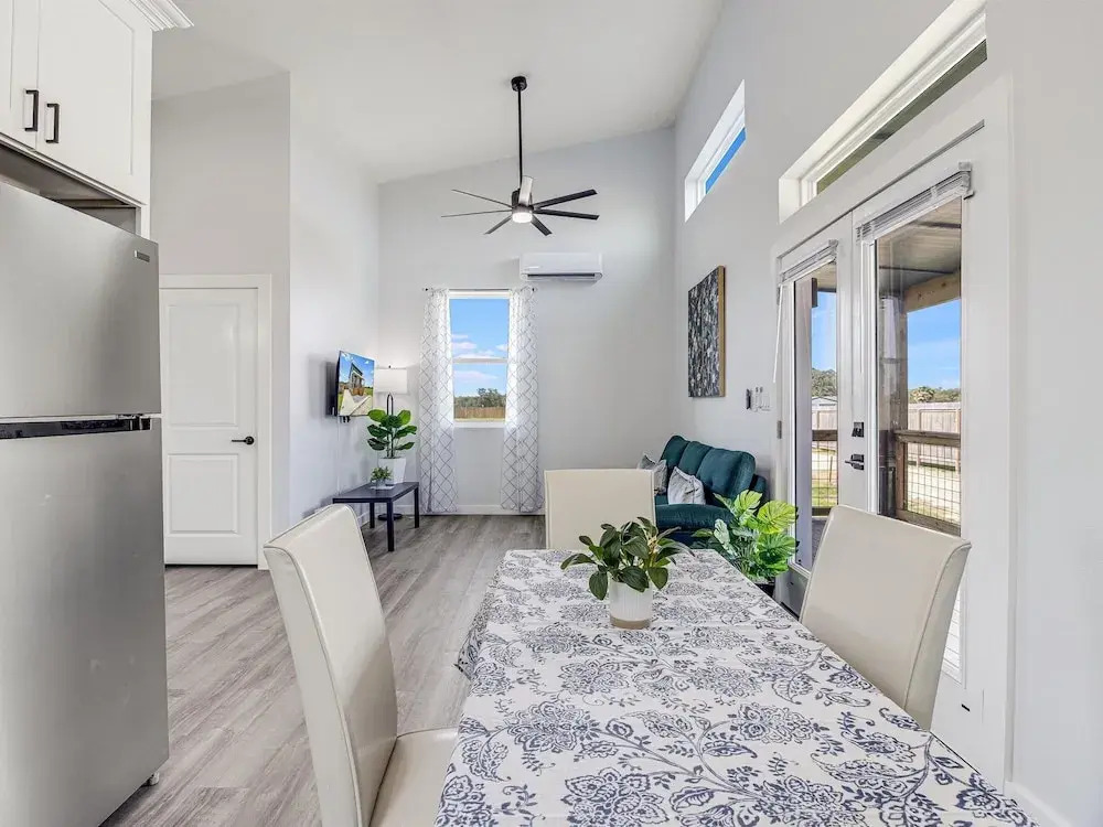 The Blue Flower 2 Bedroom Home