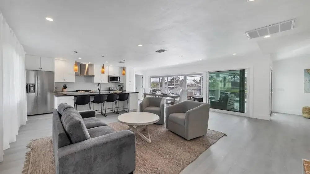 Bird Section Punta Gorda Isles, Dog Friendly, Canal, Kayaks 3 Bedroom Home