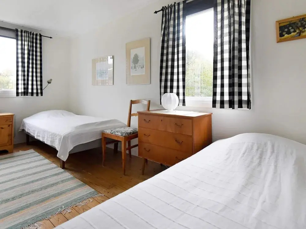 5 Person Holiday Home in Glommen