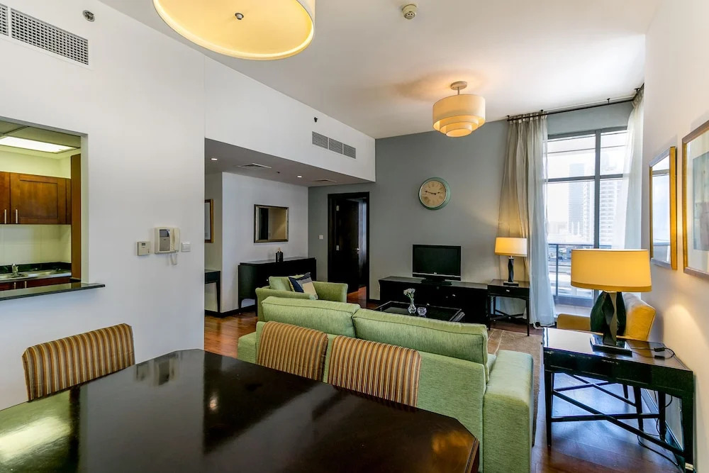 One Perfect Stay - Green Lake Tower 1