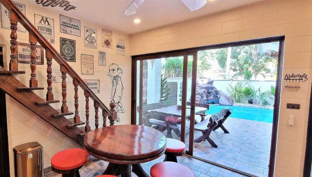 POTTERLAND Luxury Pool Villa Pattaya Walking Street