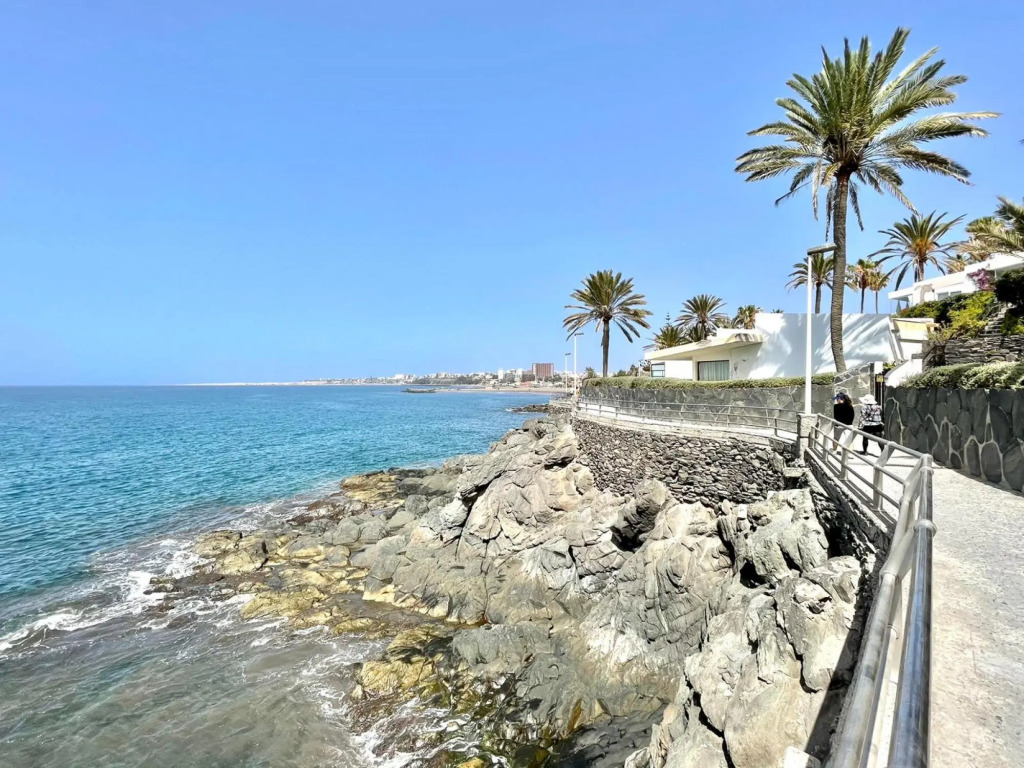 Nice sea view apartment with Wifi, AC, San Agustin