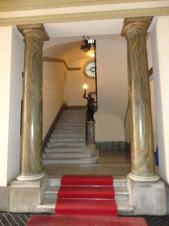 900 Liberty Rooms