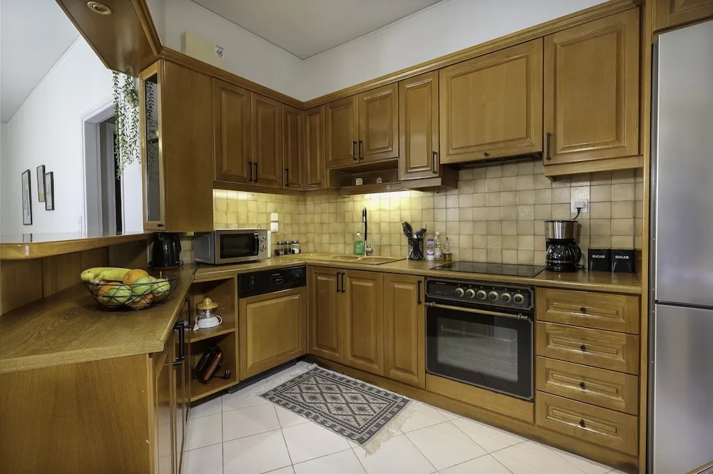Renaissance City Apartment
