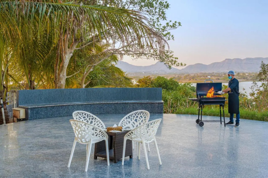 SaffronStays Jannat, Igatpuri 100 Percent pet-friendly villa with amazing lake view