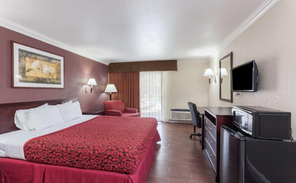 Hospitality Inn