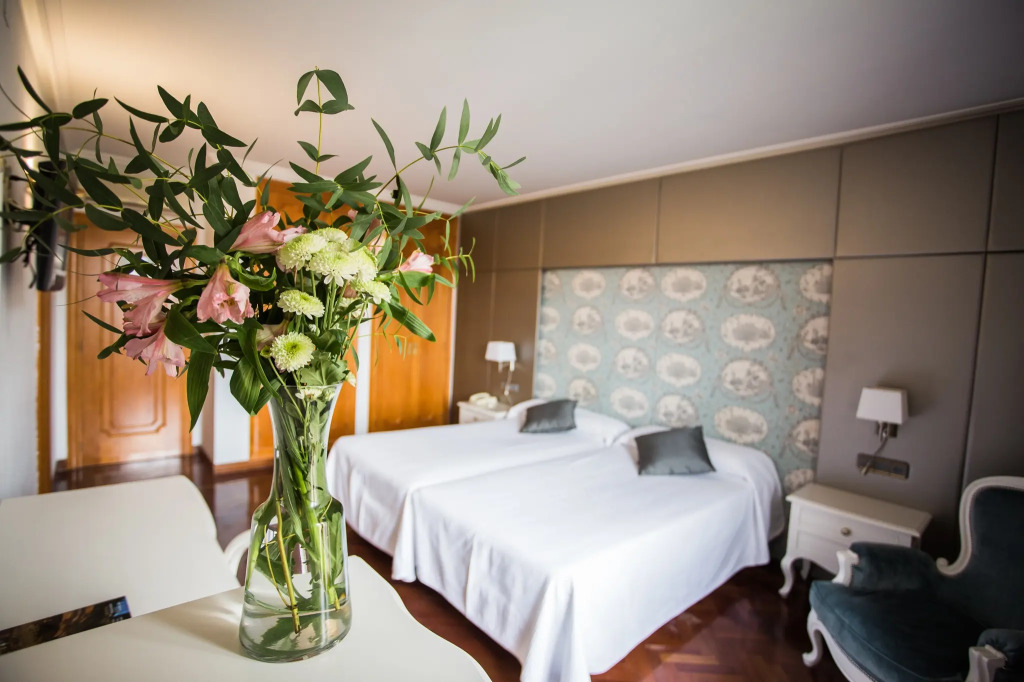 Hotel II Virrey