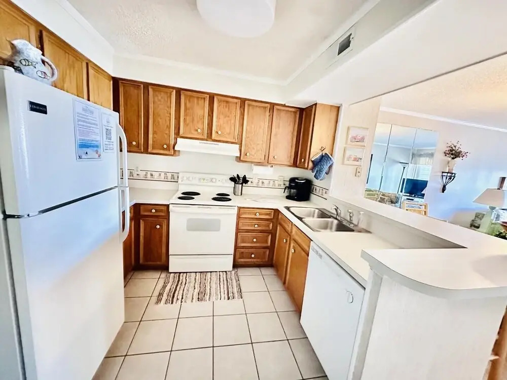 Tilghman Beach And Racquet Club 242 3 Bedroom Condo by RedAwning