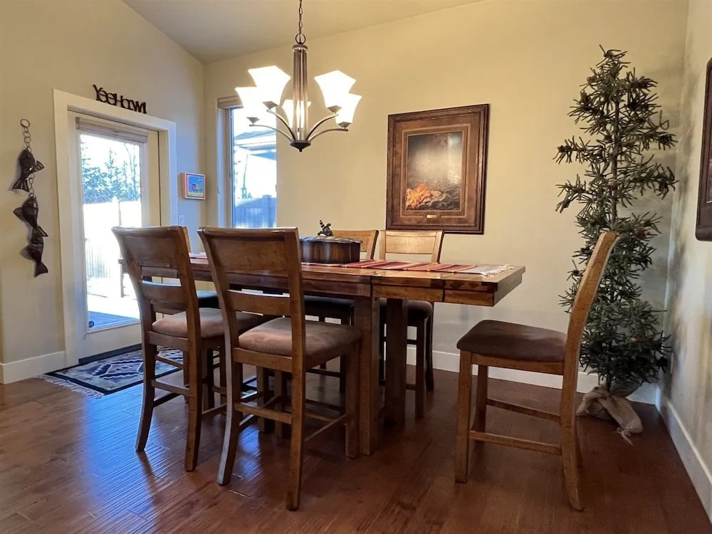 Ol239 Meadow Lake Country Escape