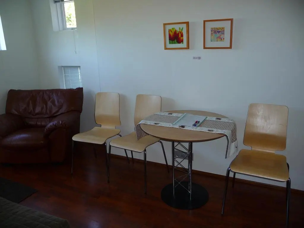2cozyapartments.com