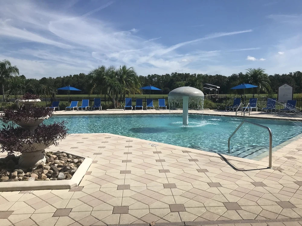 Kissimmee Vacation Homes by Shine FM