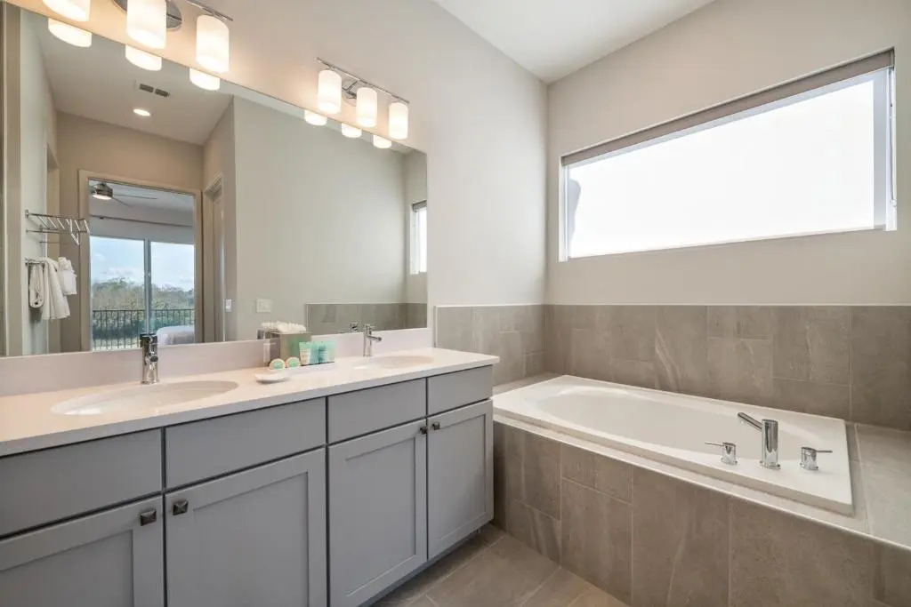 Luxury Home in Bears Den Near Disney with Private Pool, Game Room & Resort Amenities - 1002JN