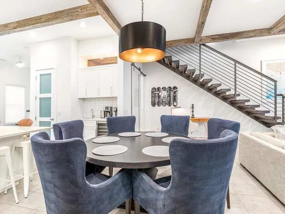 Savannah Jetsetter by Tybee Vacation Rentals