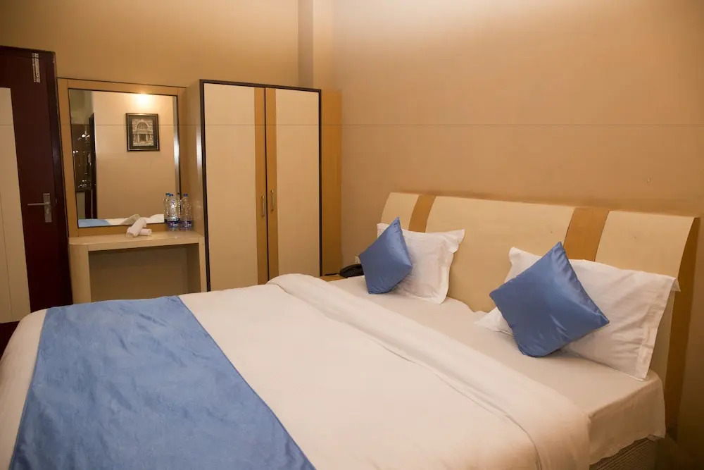 OYO 3345 Shubham Beach