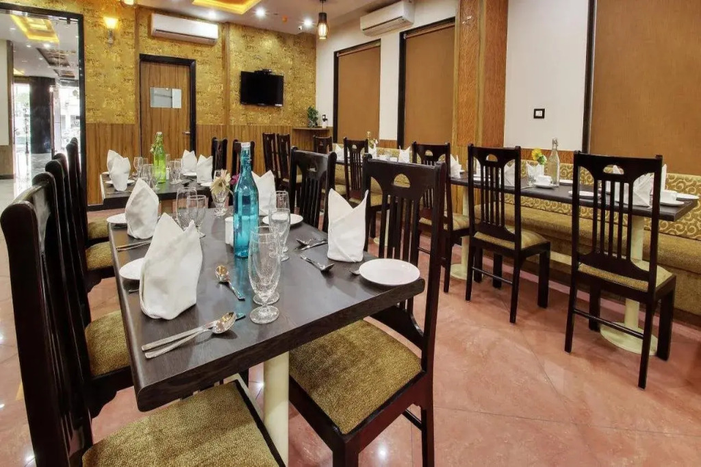 Rudransh Inn By Apple Orchid Hotels